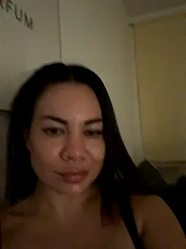 Snapshot of SweetMeiiii chatting on October 14, 7:14 pm SweetMeiiii online show from October 14, 7:14 pm