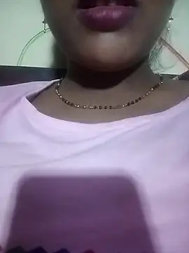 Snapshot of vandana_babi chatting on October 12, 12:17 pm vandana babi online show from October 12, 12:17 pm