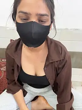 Sex Queen aaraya online show from May 9, 4:21 pm