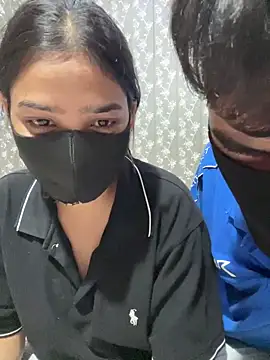 Sex Queen aaraya online show from May 1, 8:03 pm