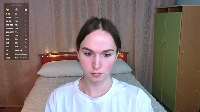 Angeel Kate online show from March 1, 5:13 pm