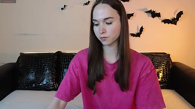 Angeel Kate online show from November 19, 11:43 am