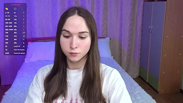 Snapshot of Angeel_Kate chatting on May 1, 9:31 pm Angeel Kate online show from May 1, 9:31 pm