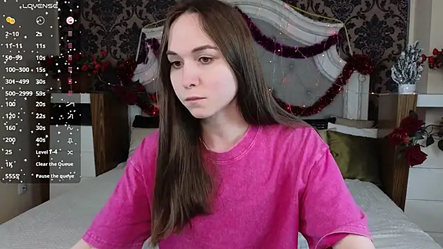 Angeel Kate online show from December 18, 4:39 am