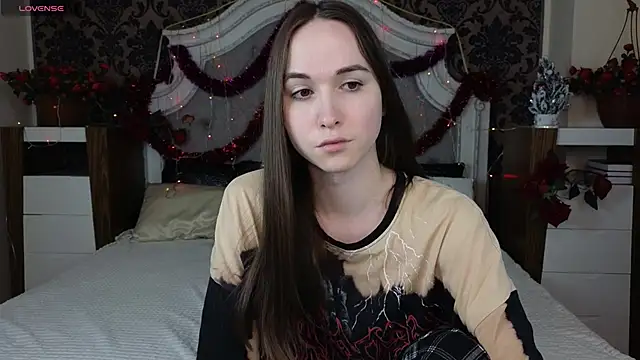 Angeel Kate online show from December 23, 4:45 am