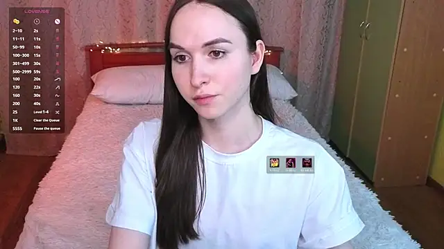 Angeel Kate online show from February 28, 5:01 pm