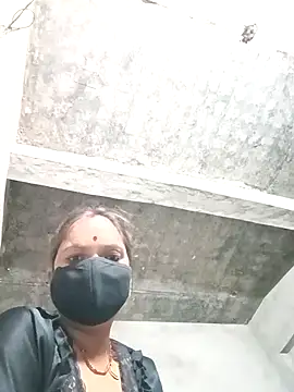 suhani sharmj online show from December 4, 11:04 pm