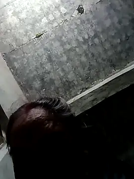 suhani sharmj online show from December 5, 3:43 pm