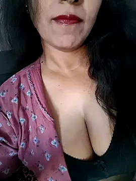 Deepa Sharma143 online show from March 7, 2:07 am