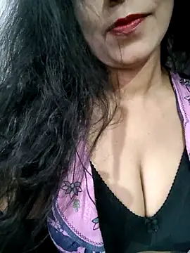 Deepa Sharma143 online show from October 6, 2:13 am