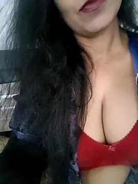 Deepa Sharma143 online show from April 13, 2:04 am