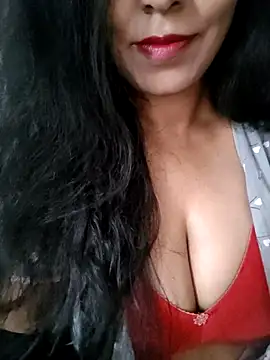 Deepa Sharma143 online show from October 21, 2:00 am