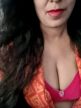 Deepa Sharma143 online show from October 4, 11:01 am