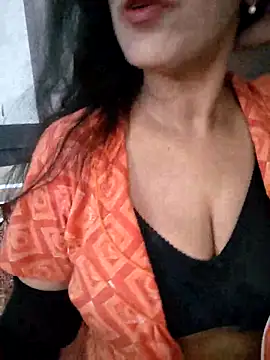 Deepa Sharma143 online show from September 28, 5:58 am