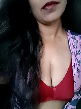 Deepa Sharma143 online show from March 6, 1:44 am