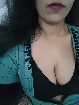 Snapshot of Deepa_Sharma143 chatting on July 11, 1:50 am Deepa Sharma143 online show from July 11, 1:50 am