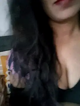 Deepa Sharma143 online show from October 22, 2:00 am