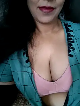 Deepa Sharma143 online show from May 9, 1:42 am