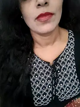 Deepa Sharma143 online show from September 22, 5:13 am