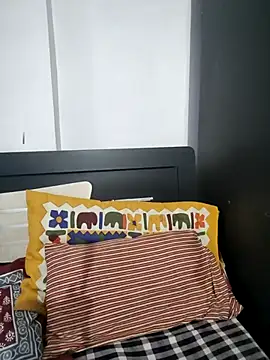 Deepa Sharma143 online show from October 30, 1:37 am