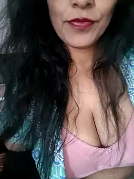 Deepa Sharma143 online show from March 9, 2:04 am