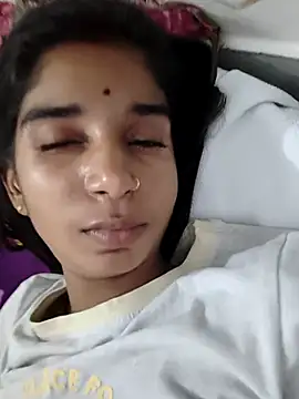 Snapshot of Hot-Soniya2 chatting on September 28, 9:55 pm Hot-Soniya2 online show from September 28, 9:55 pm