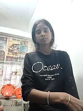 Snapshot of Hot-Soniya2 chatting on October 27, 3:40 am Hot-Soniya2 online show from October 27, 3:40 am