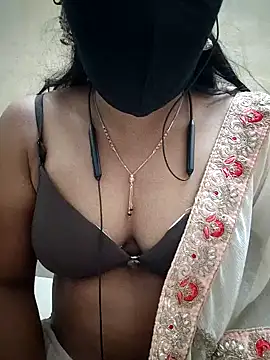 Snapshot of amulya26telugu chatting on September 12, 7:35 pm amulya26telugu online show from September 12, 7:35 pm