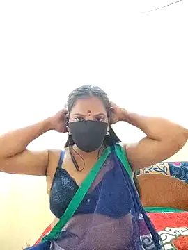 Snapshot of amulya26telugu chatting on September 24, 9:27 am amulya26telugu online show from September 24, 9:27 am