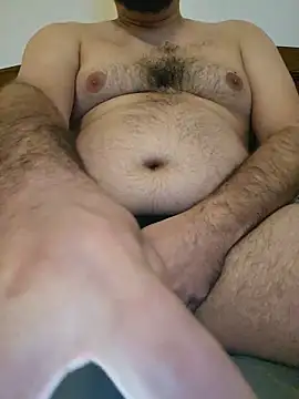 Snapshot of DTC51 chatting on December 14, 10:10 am DTC51 online show from December 14, 10:10 am