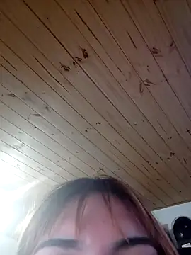 Snapshot of bellita13 chatting on September 25, 4:46 pm bellita13 online show from September 25, 4:46 pm