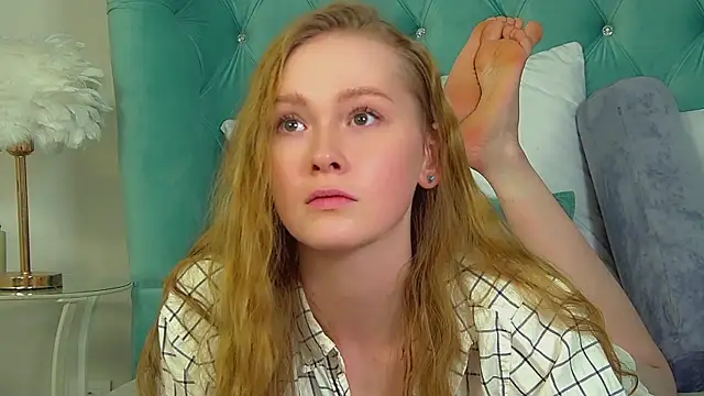 AgataFoxley online show from January 19, 6:39 am