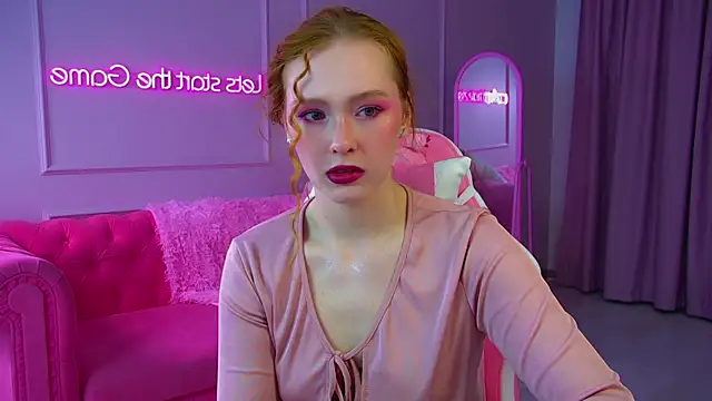 AgataFoxley online show from September 23, 6:26 pm