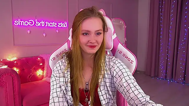 AgataFoxley online show from December 1, 7:09 am