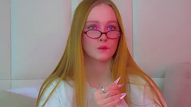 AgataFoxley online show from November 30, 6:25 am