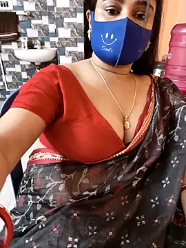 naughty nataasa online show from April 5, 7:09 pm