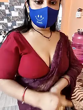 naughty nataasa online show from February 11, 8:58 am