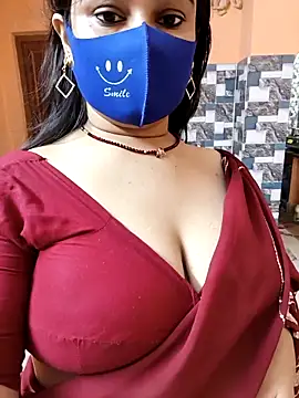 naughty nataasa online show from February 9, 7:12 pm