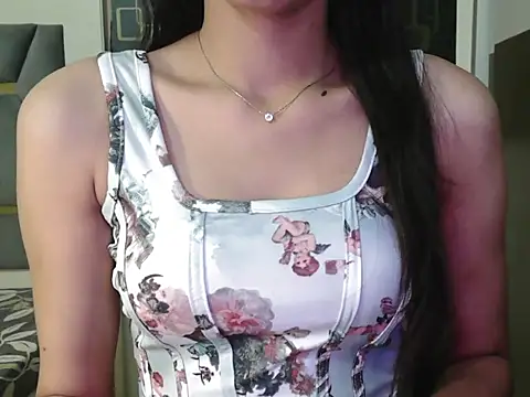 Snapshot of cute_seemu chatting on May 13, 3:02 am cute seemu online show from May 13, 3:02 am