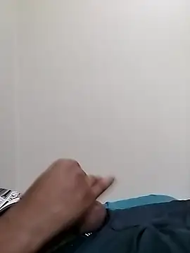 Snapshot of j3tt360 chatting on February 21, 2:08 pm j3tt360 online show from February 21, 2:08 pm