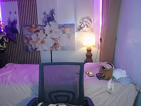 sexy Bella09 online show from January 8, 12:11 pm