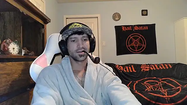 Snapshot of Ardokks chatting on November 11, 3:34 am Ardokks online show from November 11, 3:34 am