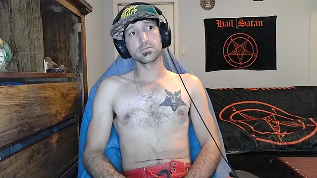 Snapshot of Ardokks chatting on November 9, 12:03 am Ardokks online show from November 9, 12:03 am