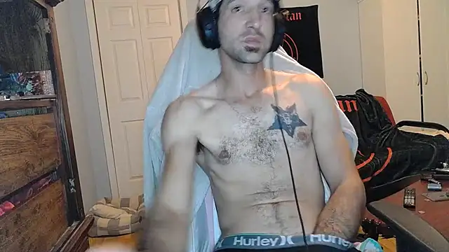 Snapshot of Ardokks chatting on October 21, 3:06 am Ardokks online show from October 21, 3:06 am