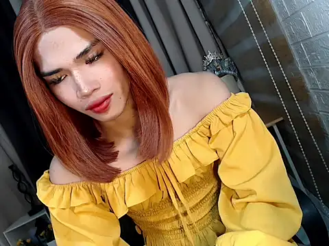 Miss Cataluna69 online show from November 18, 6:39 am