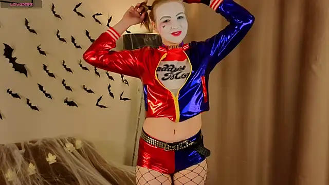 VinnieSerrano online show from November 1, 2:11 pm