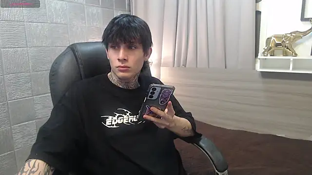 Iantwink18 online show from January 15, 3:54 am