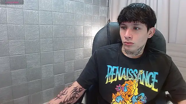 Iantwink18 online show from November 19, 3:06 am