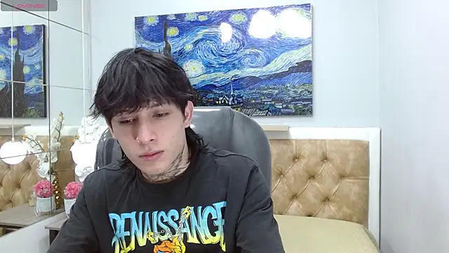 Iantwink18 online show from December 17, 9:53 pm