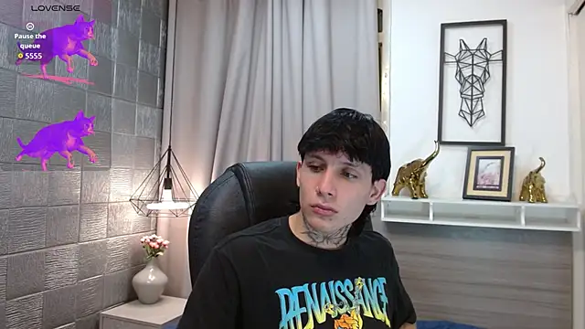 Iantwink18 online show from October 24, 8:08 pm